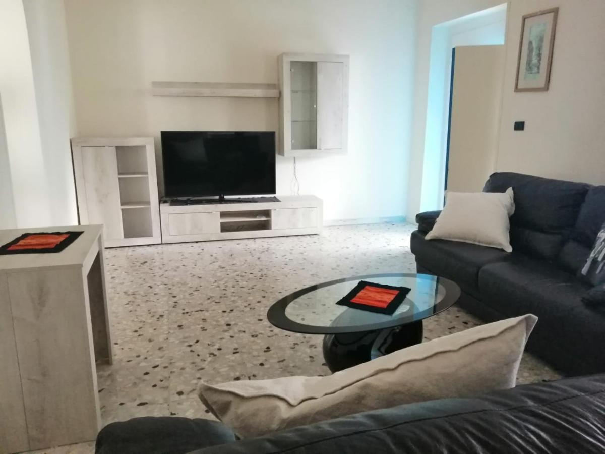 Montedarena Gold Apartment Pulsano Exterior photo